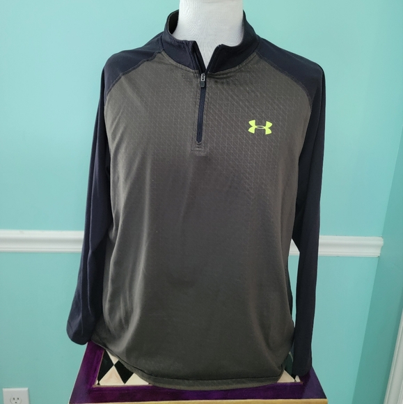 Under Armour Pullover - Picture 4 of 7